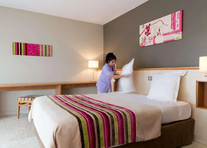 Og Antibes Les Strelitzias Ζουάν λε Πιν